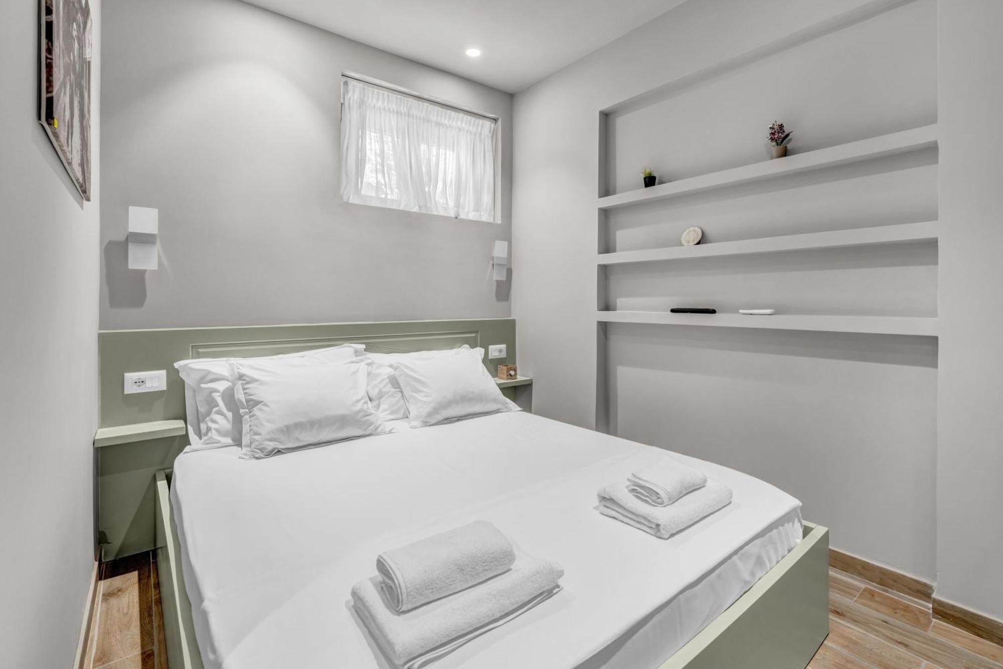 Villa Zoi A Stay To Remember I Located Inside The Castle Of Elbasan, On A Historic Roman Road Via Egnatia I Homemade Breakfast Елбасан Екстериор снимка