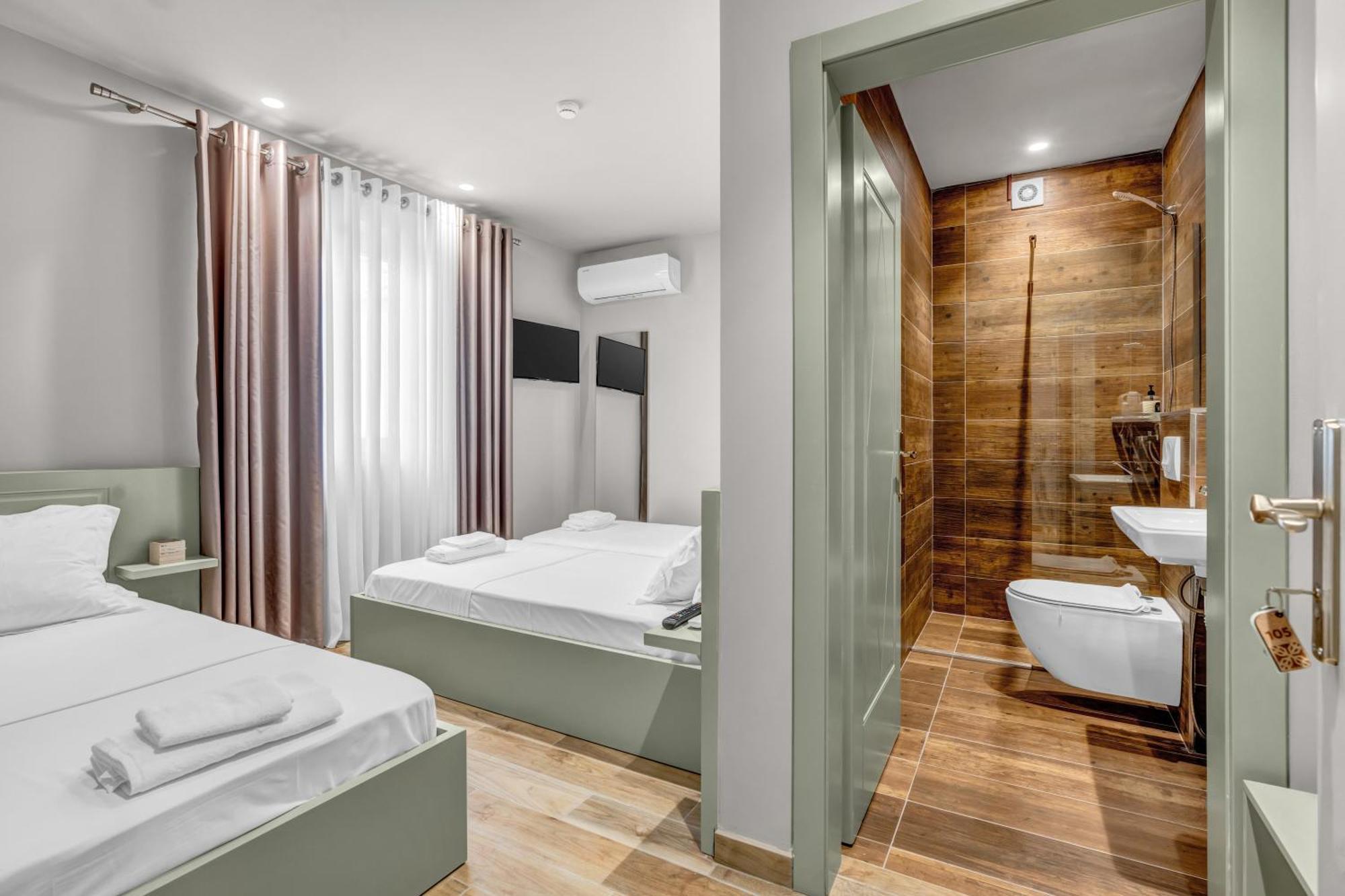 Villa Zoi A Stay To Remember I Located Inside The Castle Of Elbasan, On A Historic Roman Road Via Egnatia I Homemade Breakfast Елбасан Екстериор снимка